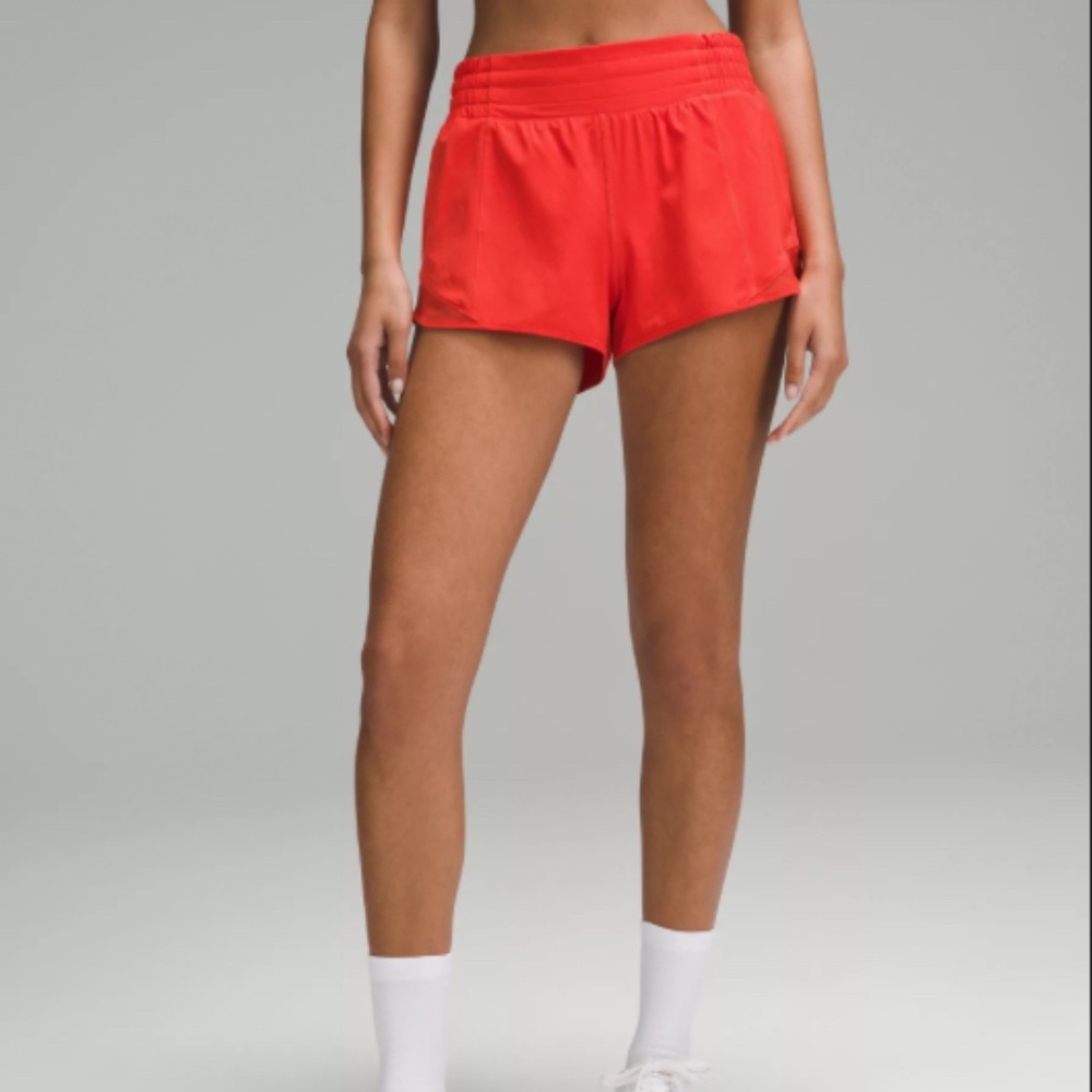 Lululemon Hotty Hot High-Rise Lined Short 2.5" - Size 14 - Hot Heat